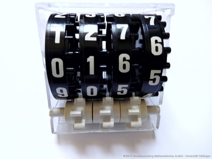 Model of mechanical counters in number systems with the base 2, 4 and 10 